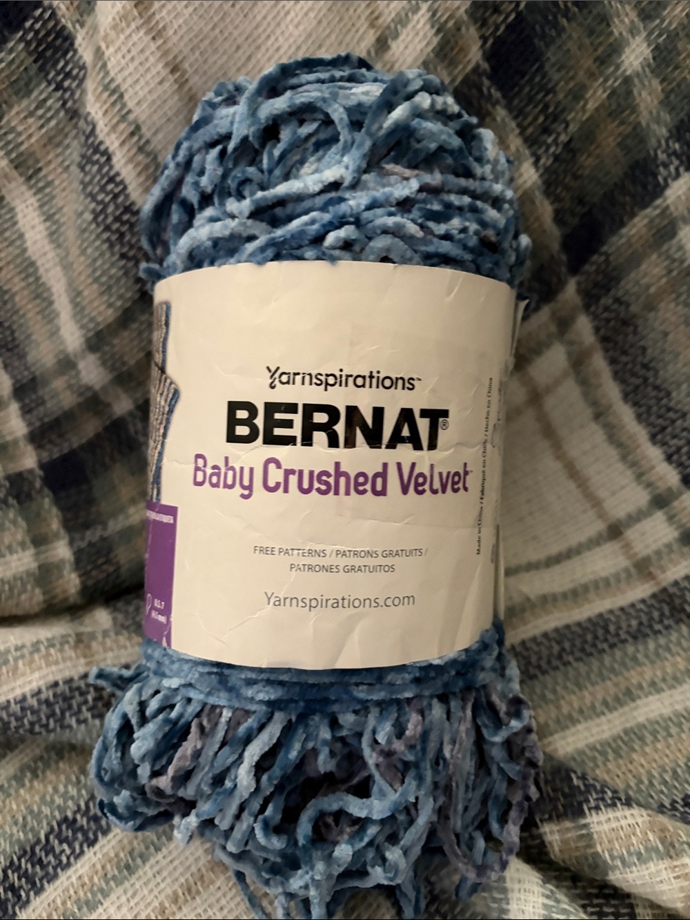 Bernat Baby Crushed Velvet Yarn Big Ball blue speckles